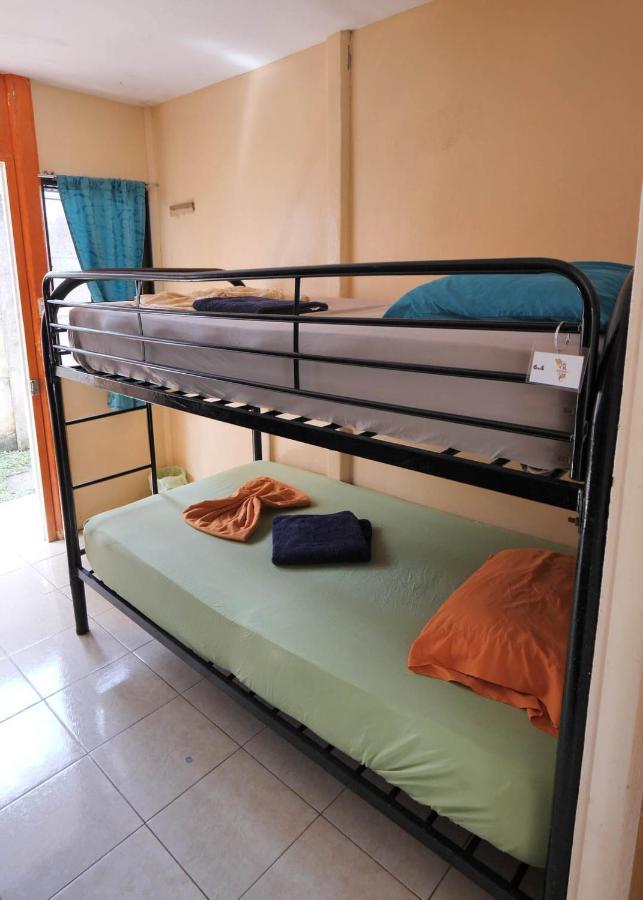 Kalunay Hostel Puerto Viejo de Talamanca Zewnętrze zdjęcie
