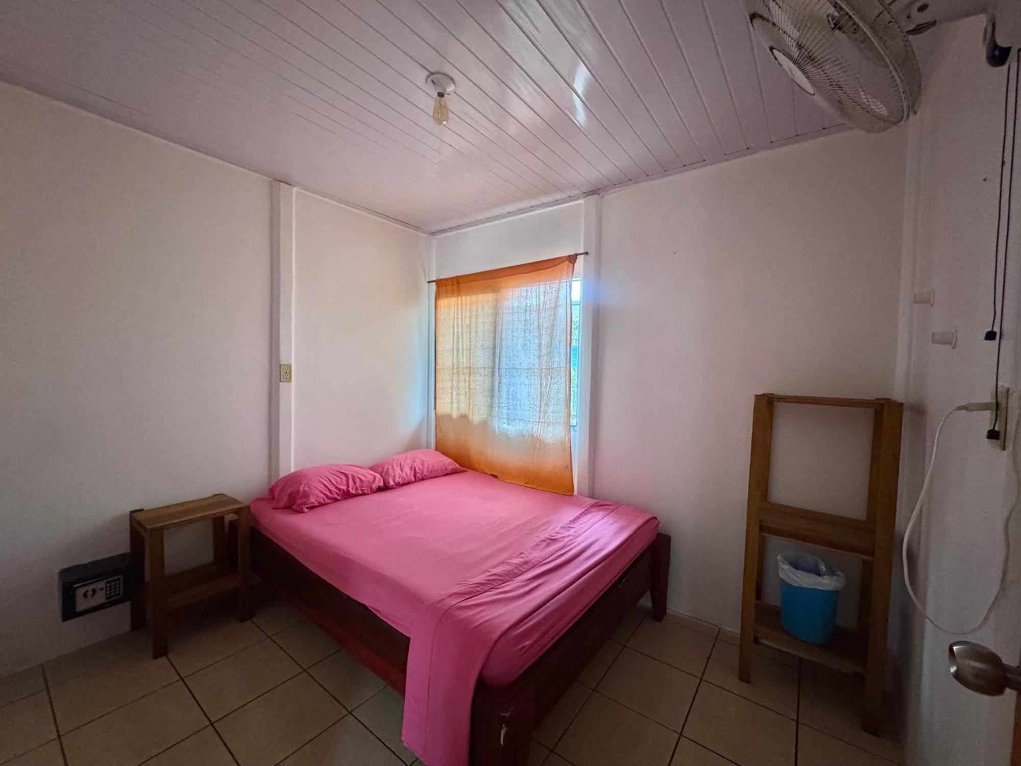 Kalunay Hostel Puerto Viejo de Talamanca Zewnętrze zdjęcie