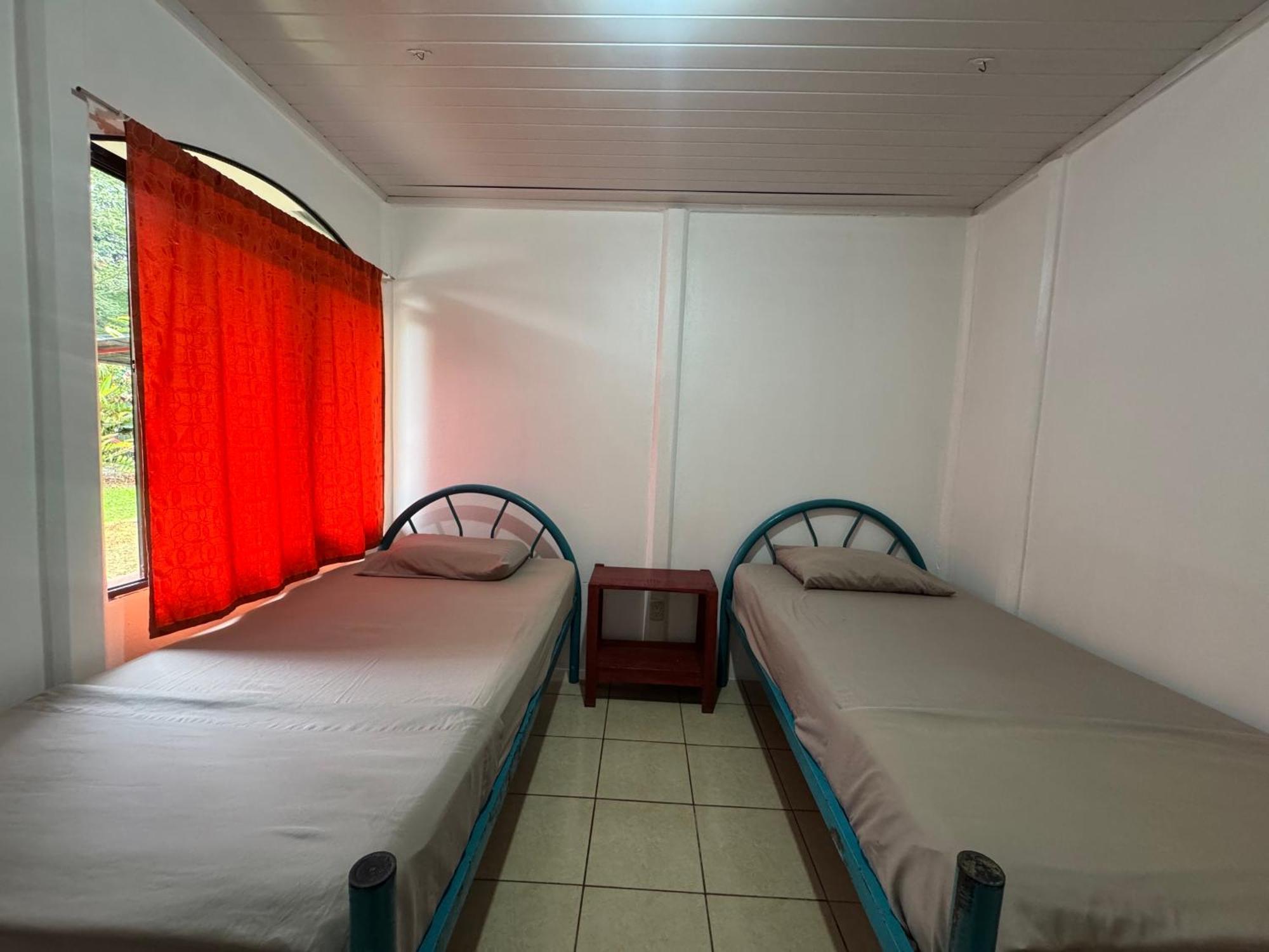 Kalunay Hostel Puerto Viejo de Talamanca Zewnętrze zdjęcie
